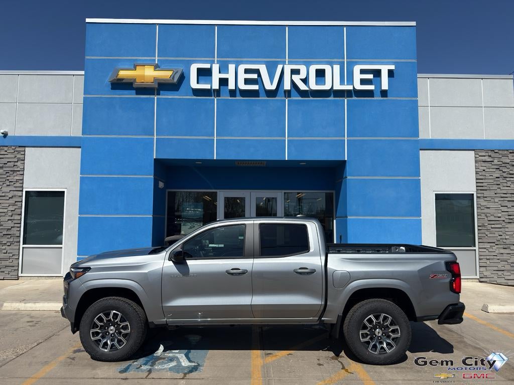 2026 Chevrolet Colorado Z71 in Sterling Gray Metallic — front three-quarter view